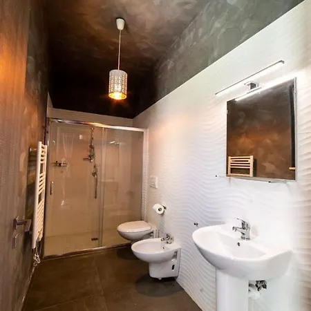 דירה Speciale Tarshito's - Atrium And Terrace