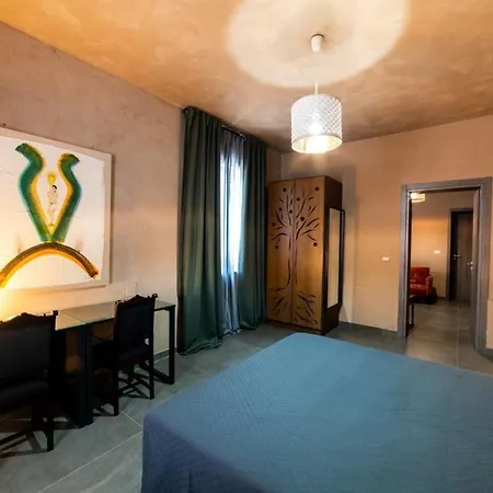 Speciale Tarshito's - Atrium And Terrace * Bari